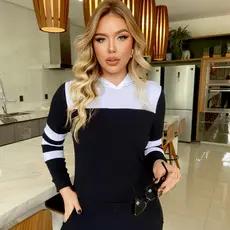 Conjunto Feminino Com Capuz Look Para o Frio Agasalho Inverno