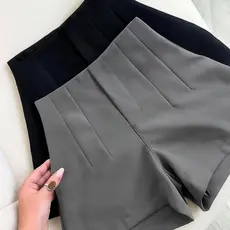Short Social Feminino Alfaiataria Elegante, Moderno e Versátil com ziper lateral