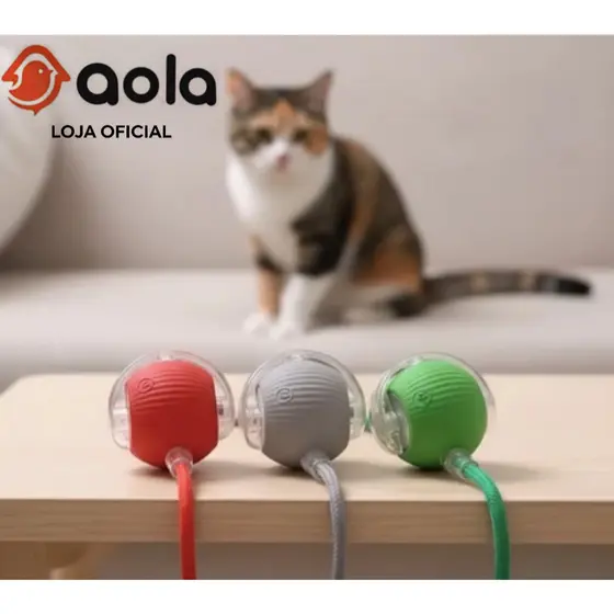 Brinquedo Robótico Inteligente para Gatos Bola Automática com Cauda Peludinha USB Recarregável
