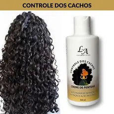 Creme para Pentear Cachos com Óleo de Linhaça e Macadâmia – Definição, Nutrição e Controle do Frizz