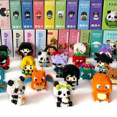 30 peças de brinquedo de montagem de partículas pequenas de personagem de desenho animado