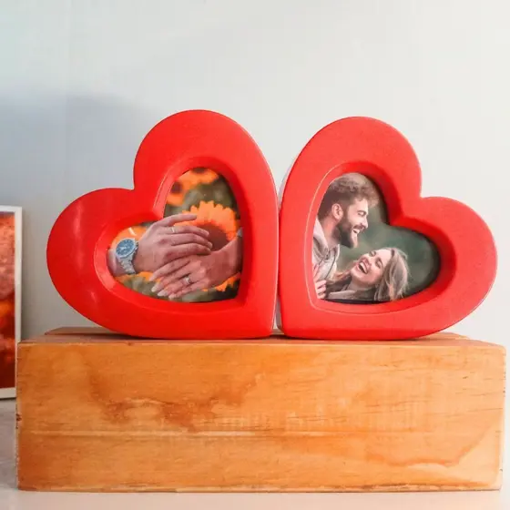 Mini porta fotos formato coração - LEMBRANCINHA CASAL, AMIGOS, FAMILIA E DIA DOS NAMORADOS.