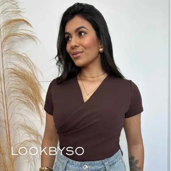 Blusa Feminina Básica Transpassada Tecido Moletinho Confortável – Amamentação Maternidade