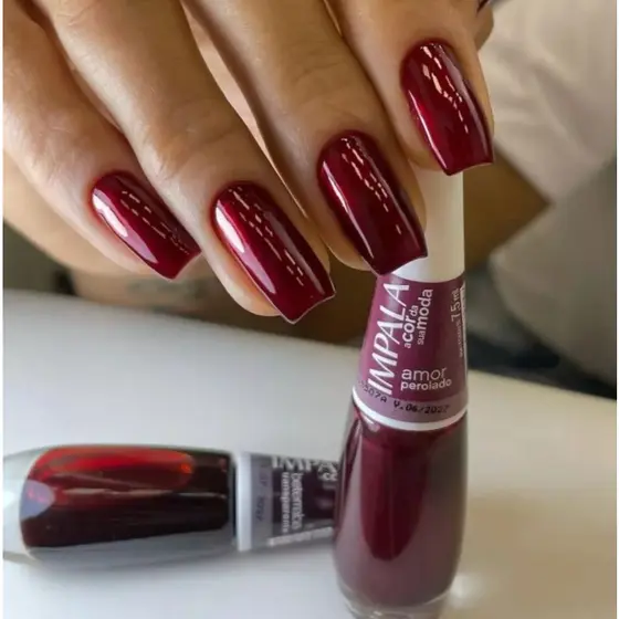 Kit 2 Esmaltes Impala Amor Perolado e Beterraba Vermelhos Da Moda Manicure Pedicure Tendências