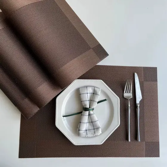 KIT Jogo Americano para Mesa Posta 4 ou 6 lugares em PVC Metalizado