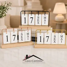 Calendário de Mesa Decorativo de Madeira com Plaquinhas Permanente Escritório