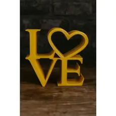 LOVE Decorativo 3D Dourado – Amor que brilha na sua decoração