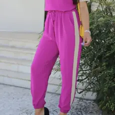 Calça Jogger Feminina com Bolso Faixa Lateral Cintura Elástica Casual Confortável Moda Blogueira Feminina Leve Estilosa