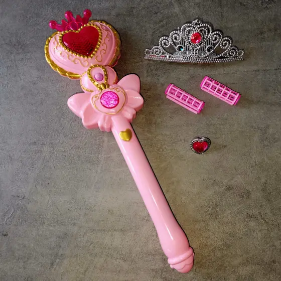 Brinquedo Varinha Mágica Infantil com Coroa e Anel – Kit Princesa Sonhadora