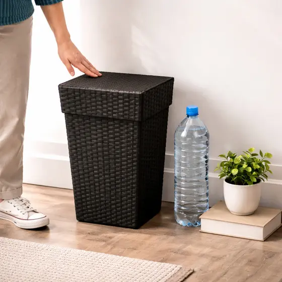 Conjunto 02 Lixeira 10 Litros Rattan com Tampa Click Reforçada para Casa e Escritório 10L