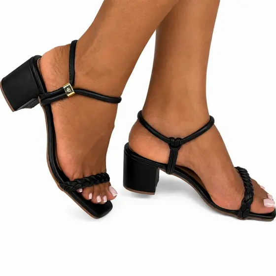 Sandália Feminina Salto Bloco 6,5cm Tira Trançada Bico Quadrado Confortável 157