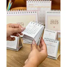 CALENDÁRIO 2025 - MODELO ATUALIZADO COM 2024 NA OPÇÃO