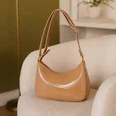 Bolsa Feminina De Ombro Ajustável Moda Meia Lua Luxo De Verniz Ali Freitas