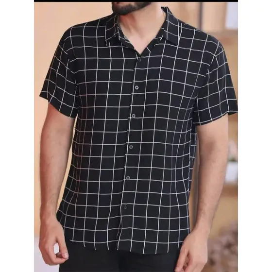 Camisa xadrez masculina com mangas curtas