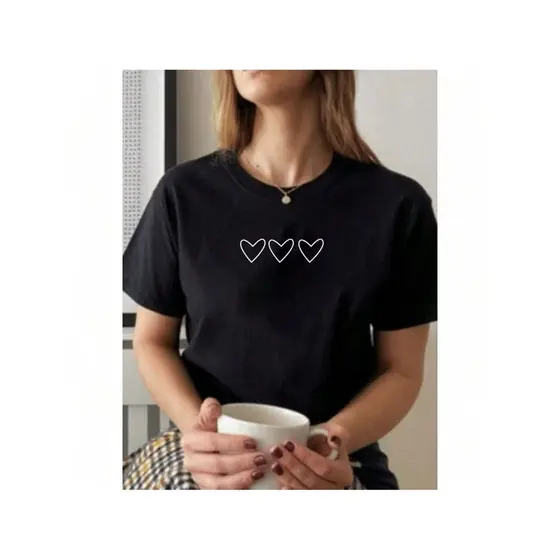 Camiseta T- Shirt Feminina Coração Delicada Algodão Gola Redonda