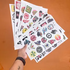 Kit 200 Stickers Adesivo Skate Sk8 Street Wear Estilo Urbano
