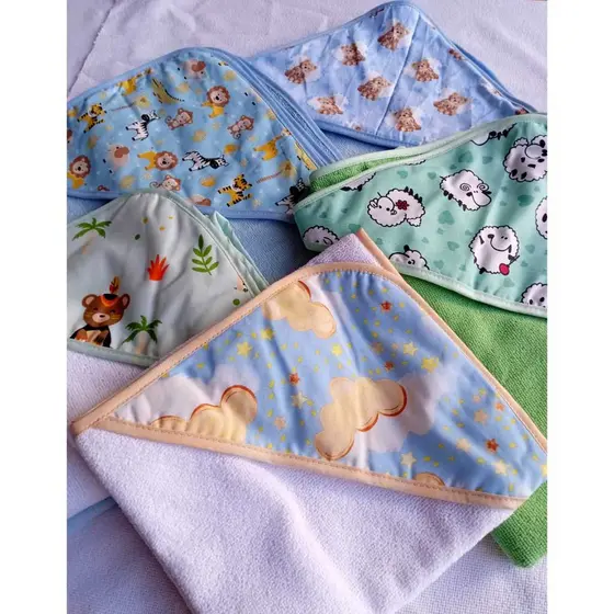 KIT TOALHA DE BANHO PARA BEBÊ 2 PEÇAS SORTIDAS MENINOS
