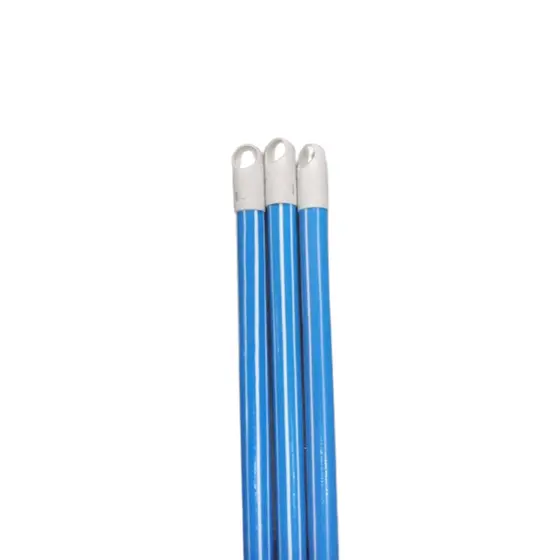 KIT 3 CABOS DE MADEIRA PLASTIFICADO PARA VASSOURAS E RODOS COM ROSCA E PENDURADOR