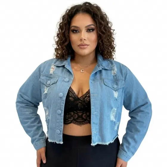 Jaqueta Jeans Cropped Plus Size Feminina Destroyed Rasgada barra desfiada