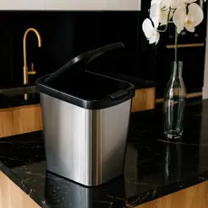 Lixeira Pequena Escritorio Cozinha Banheiro 9 Litros Plástico Lixeira Escritório