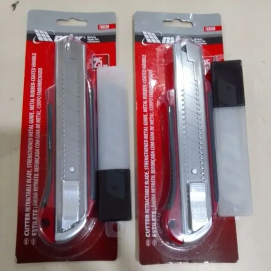 kit 2 estilete metal reforçado 25mm MTX com 2 cx de lâmina