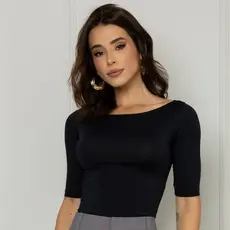 Blusa Básica Casual Manga Média Gola Canoa Tshirt Feminina Trabalho Casual