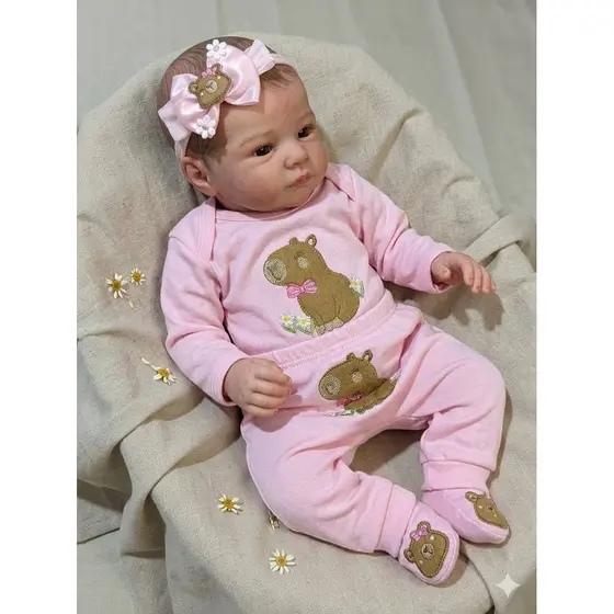 Conjunto completo Body Bebê Calça Com Sapatinho e Tiara Menina Tema: Capivara