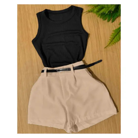 Conjunto2 peças Uma Camiseta+ Short bege ALFAIATARIA com Cinto Inspiração Moda Blogueira Tendência 2024