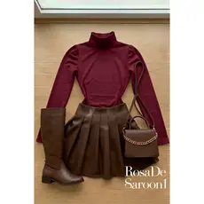 Conjunto Feminino Body Gola Alta Marrom + Saia Couro Plissada