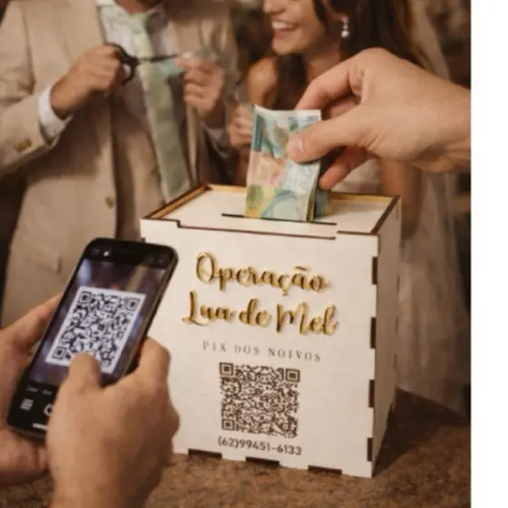 Caixa Corta Gravata Personalizada Lua De Mel Para Casamento Cofre Com Nome e QR Code Chave PIX