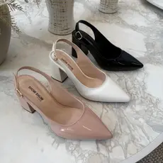 Scarpin Feminino Bico Fino SlingBack Abotoar Tira Atrás Salto Alto Bloco 8cm Social Macio Liso