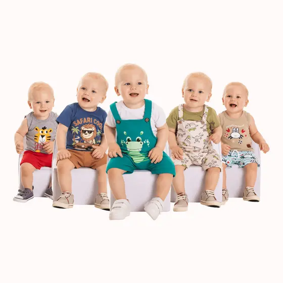 Conjunto Infantil verão shorts de moletinho e camisa meia malha – Bebê – Sortido – verão P M G