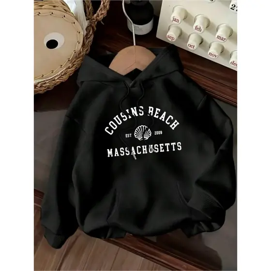 Moletom Unisex Cousin's Beach Massachusetts - Confortável para Outono e Inverno com Cordão, Estampa de Letras e Detalhes