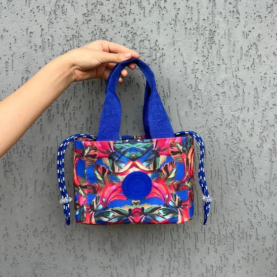 Bolsa Lancheira Térmica Colorida –Tamanho Pequeno - Novidade