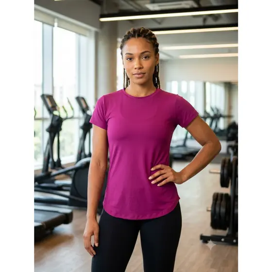 Camiseta Fitness Alongada Atividades Físicas Tampa Bumbum em Suplex