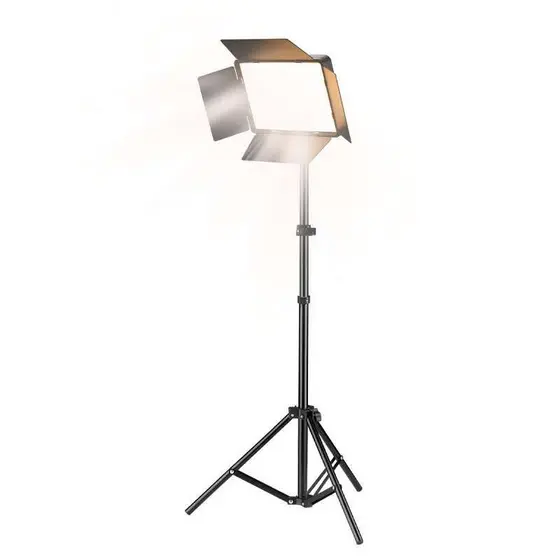 Iluminação 50W Bicolor Estúdio Led Para Fotografia Video Com Controle e Tripe 2,1 Metros RL900