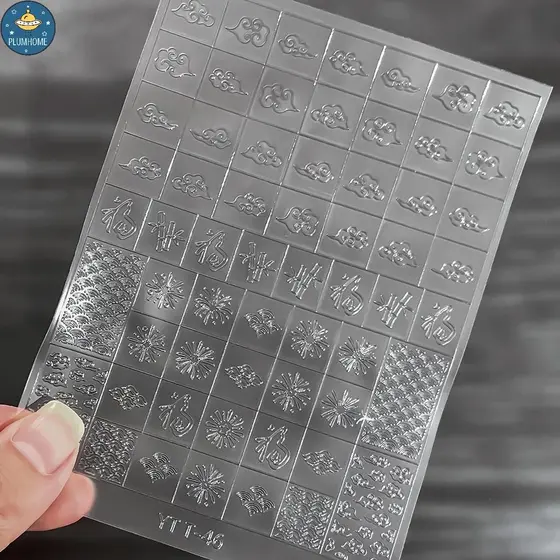 PLUMHOME Ano Novo Transparente Oco Pintado Arte Do Prego Stiers Cavalo Nuvens Auspiciosas Pônei Unhas Decorações Decalqu
