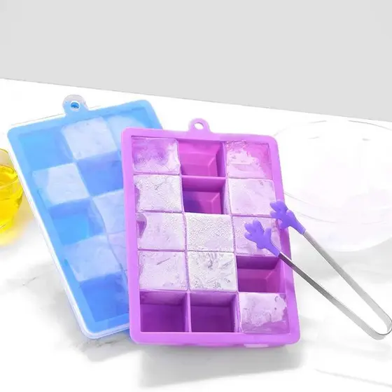 Kit 2 Forminha De Gelo De Silicone Com Tampa 15 Cubo Cada Sortida Flexível Forma ideal Para Bebida e Papinha