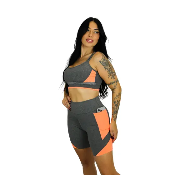 Conjunto Top e Bermuda Fitness Confortavel Academia com Bolsos