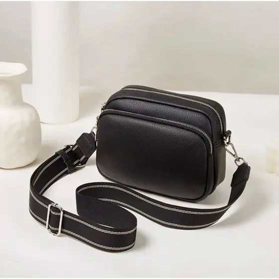 Bolsa Feminina De Ombro Transversal Com Alça Courinho 3 Divisórias Elegante
