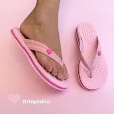 Chinelo Plataforma Anatômica Ortopedica e Antiderrapante Coração Moda Feminina