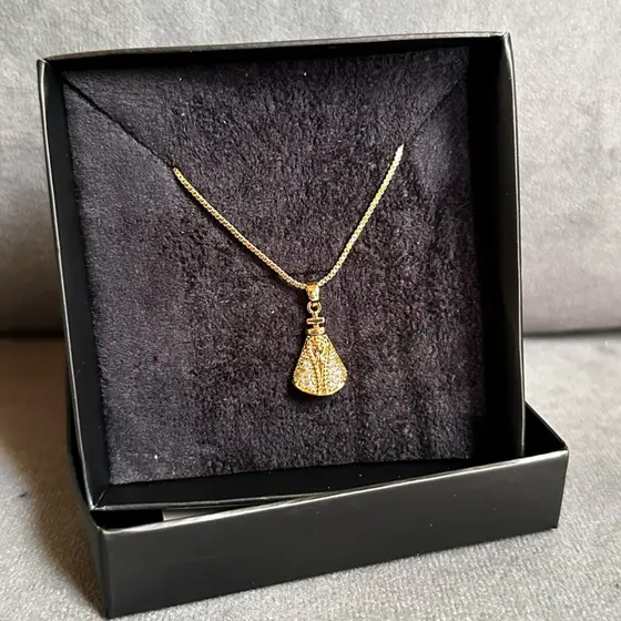 Colar Sagrado Folhado de Nossa Senhora