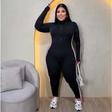 Macacão Feminino Plus Size Manga Longa com Zíper e Listras Laterais | Moda Casual Premium