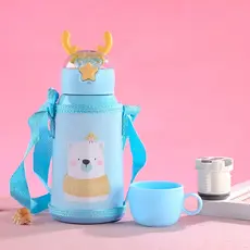 Garrafinha Squeeze Infantil Com Canudo Térmico Azul Claro