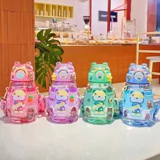 Garrafa De Água Urso fofa Plástico Kawaii com palha Infantil Criança Portátil Com Desenho Multicolorido 600ML