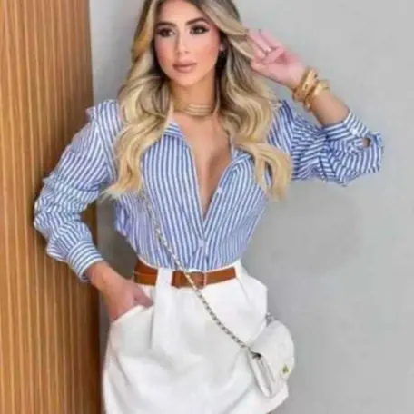 Camisa Social Feminina Risca  De Giz Listrada Ten....