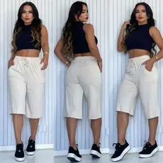 Calça Pantacour Soltinha com Bolsos e Elástico no cós Casual Básico