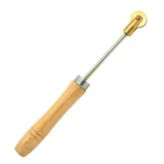 Carretilha Para Encrustar Cera Alveolada De Abelha No Quadro