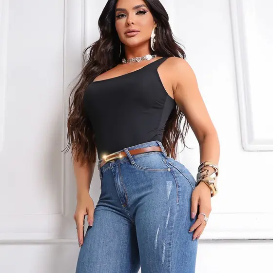 Calça Jeans tipo Pitbull com bojo removível que aumenta o bumbum, lycra modeladora e cinto