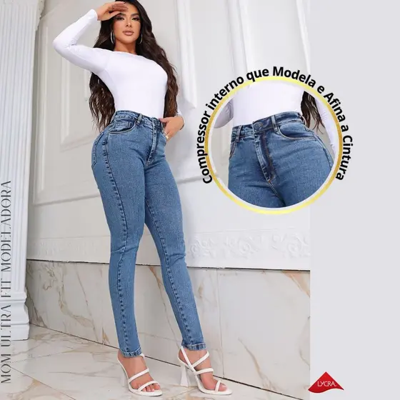 Calça Jeans  Feminina Cintura Alta Mom Fit Lycra Que Disfarça Barriga E Valoriza Curvas